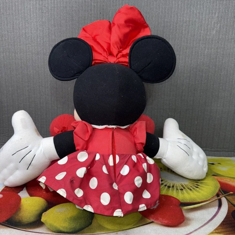RARE 15” Minnie Mouse Talking Doll - Picture 7 of 7